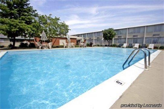 And Hotel 3*